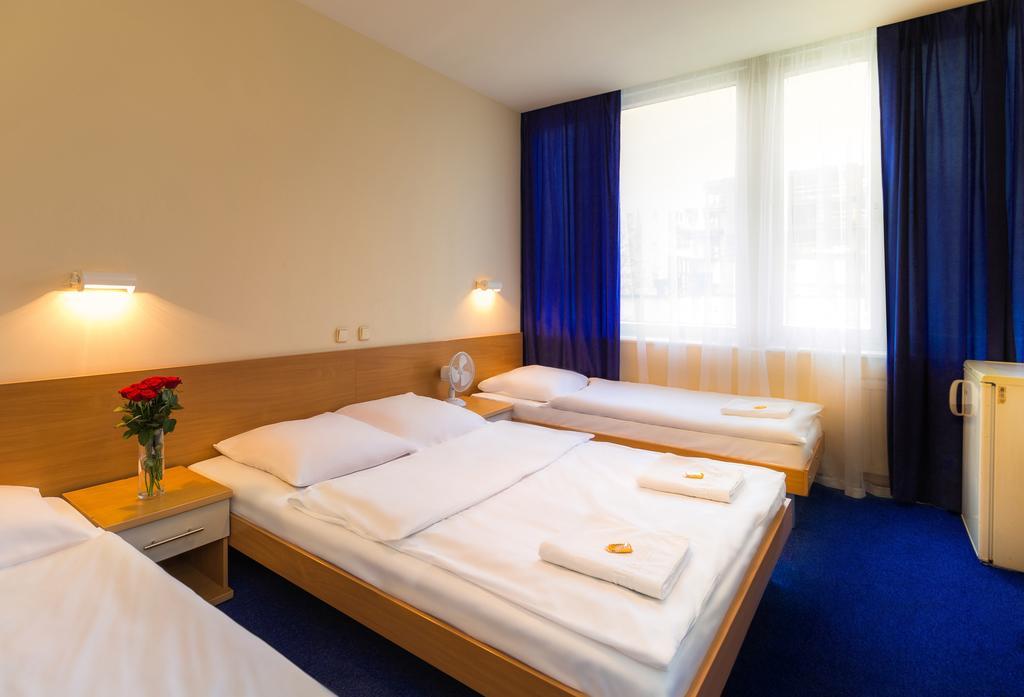 Dom Turystyczny Indigo Hostel Krasków Δωμάτιο φωτογραφία