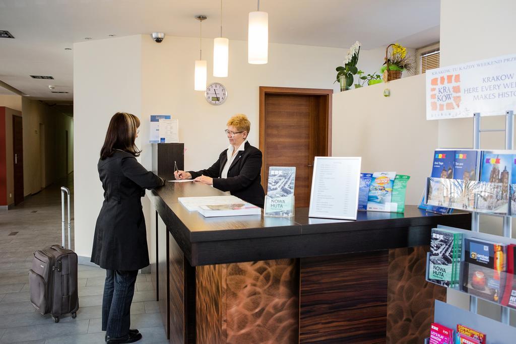 Dom Turystyczny Indigo Hostel Krasków Εξωτερικό φωτογραφία