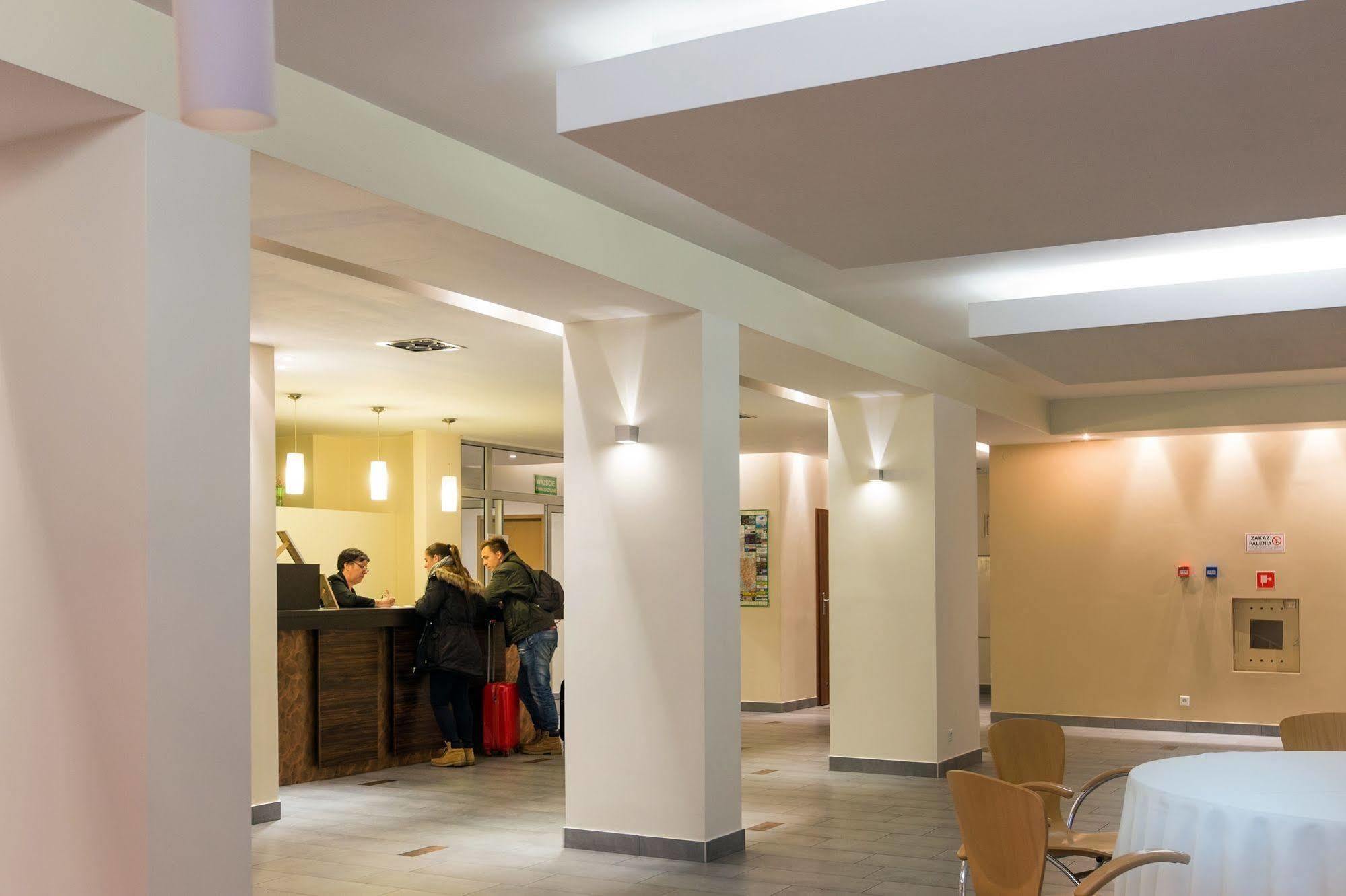 Dom Turystyczny Indigo Hostel Krasków Εξωτερικό φωτογραφία