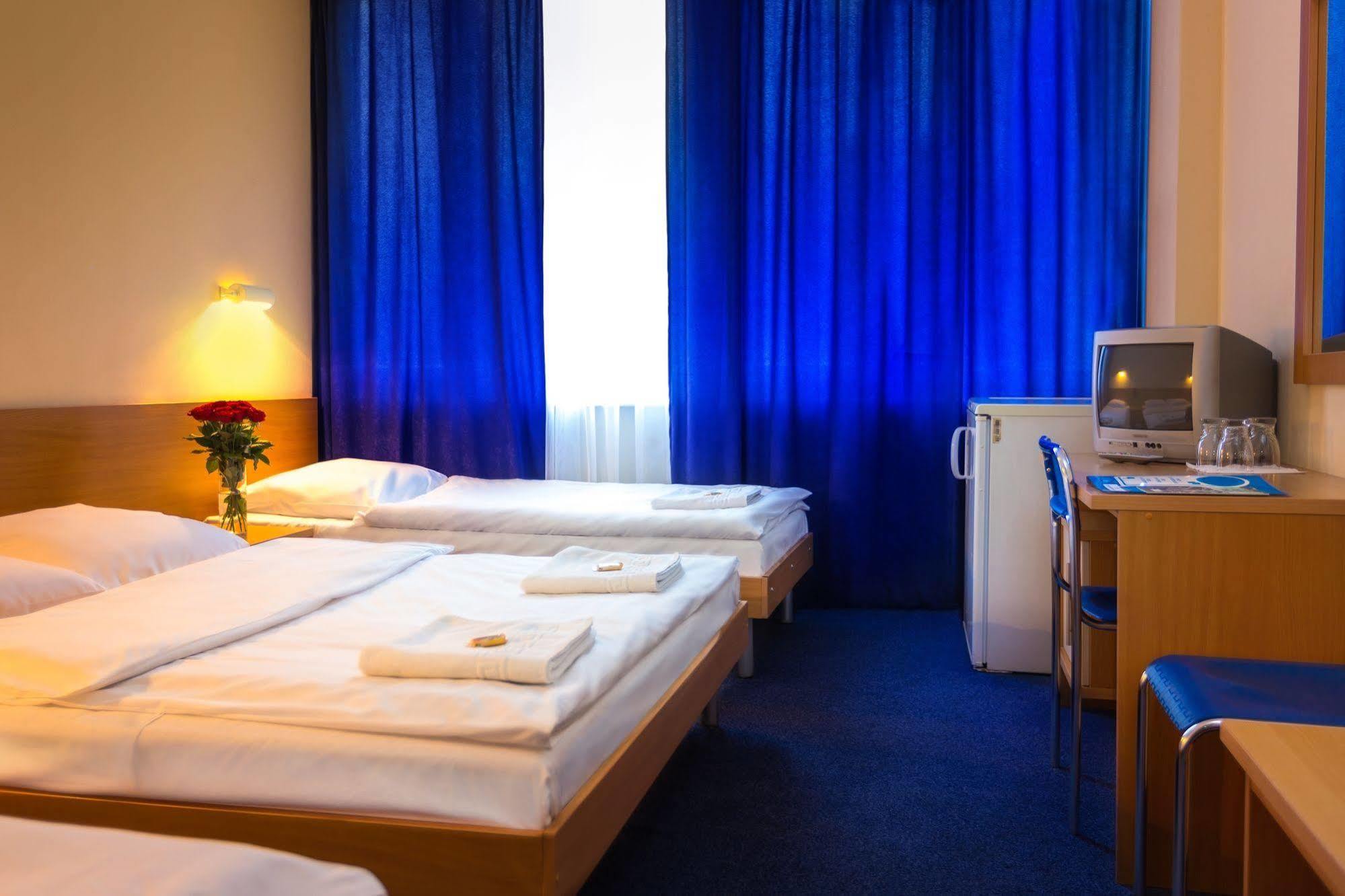 Dom Turystyczny Indigo Hostel Krasków Εξωτερικό φωτογραφία